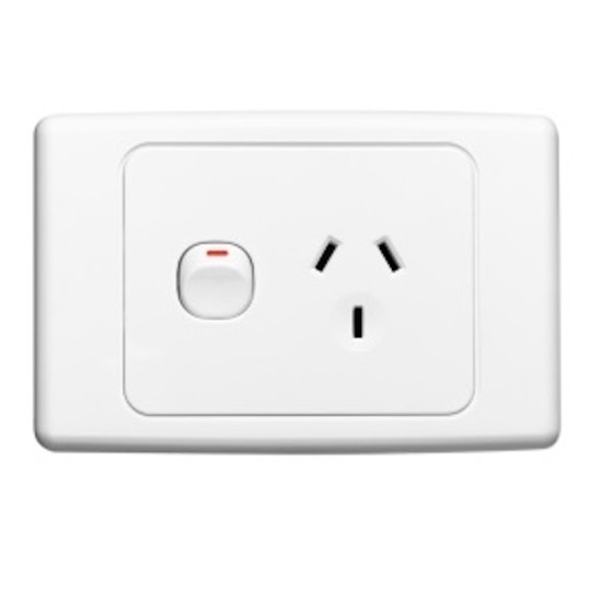 Clipsal 2000 Series, Single Switch Socket Outlet, 250V, 10A, White Electric